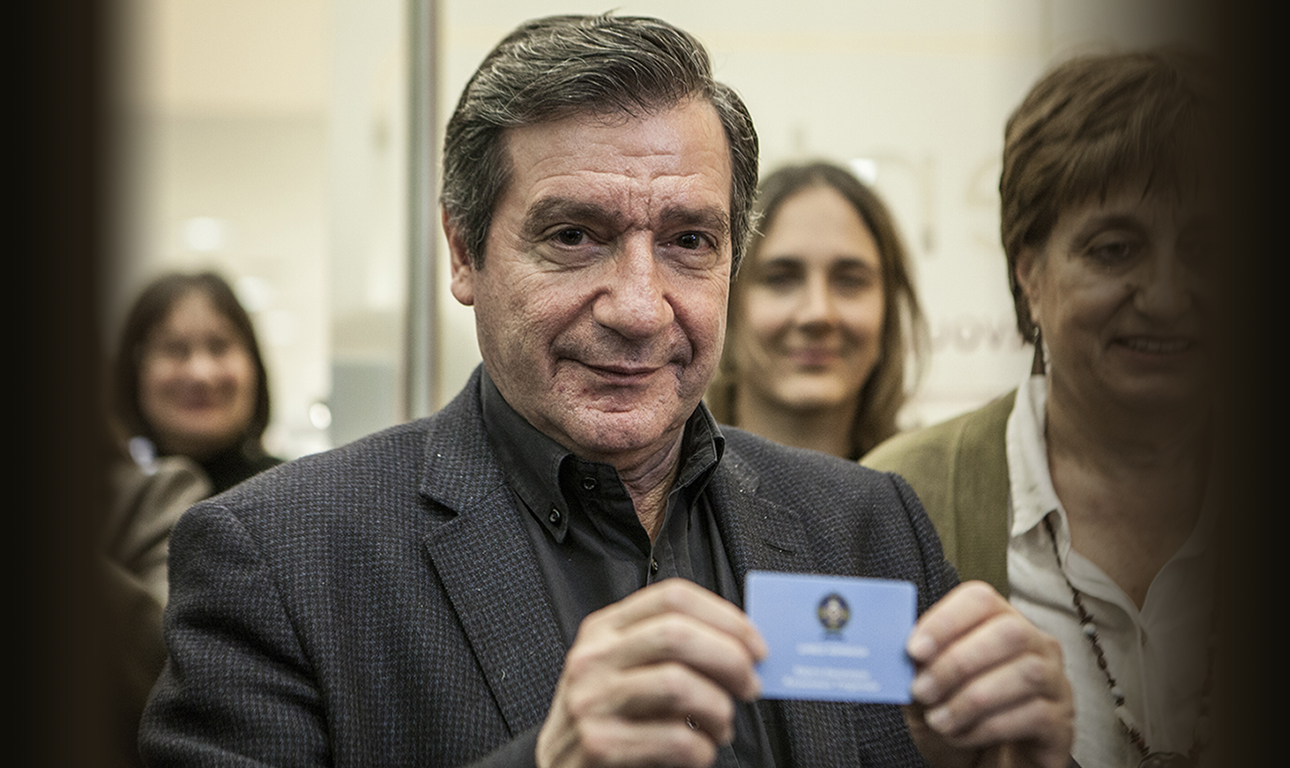 Ο Καμίνης παρουσίασε την κάρτα δημότη – πρόσβαση για 82.000 πολίτες σε κοινωνικές υπηρεσίες