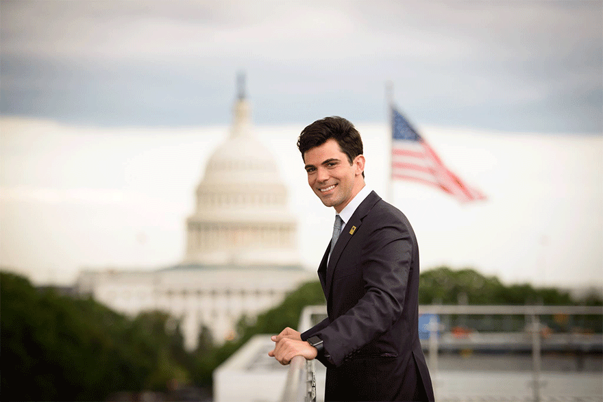 Perouka gate: O Δημάδης μήνυσε για συκοφαντική δυσφήμιση τον Παππά