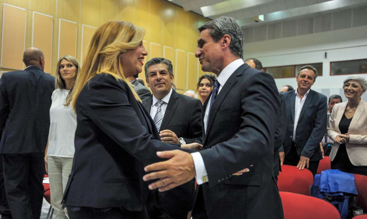 Ενα κόμμα, δύο γλώσσες πολλά προβλήματα…