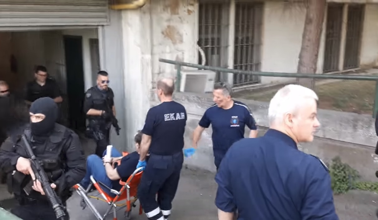 Ενα μούδιασμα στο πρόσωπο του «Λίπους» ήταν αρκετό για την αναβολή της δίκης του [βίντεο]