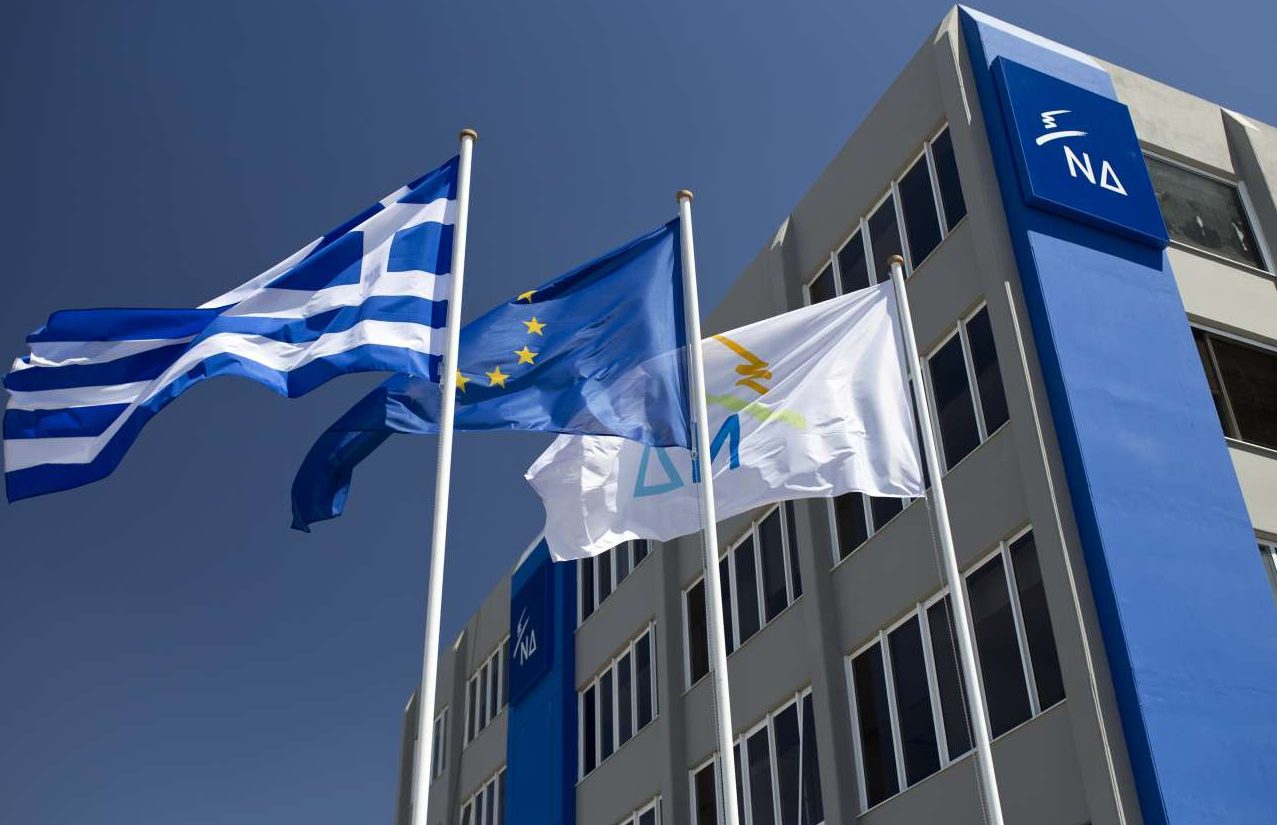 ΝΔ: 27.796 εγγραφές νέων μελών στο μητρώο – Νέα συνάντηση Μητσοτάκη – Καραμανλή