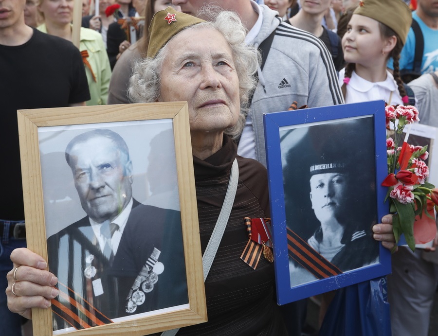 Οι Ρώσοι γιόρτασαν τη μεγάλη πατριωτική επέτειο