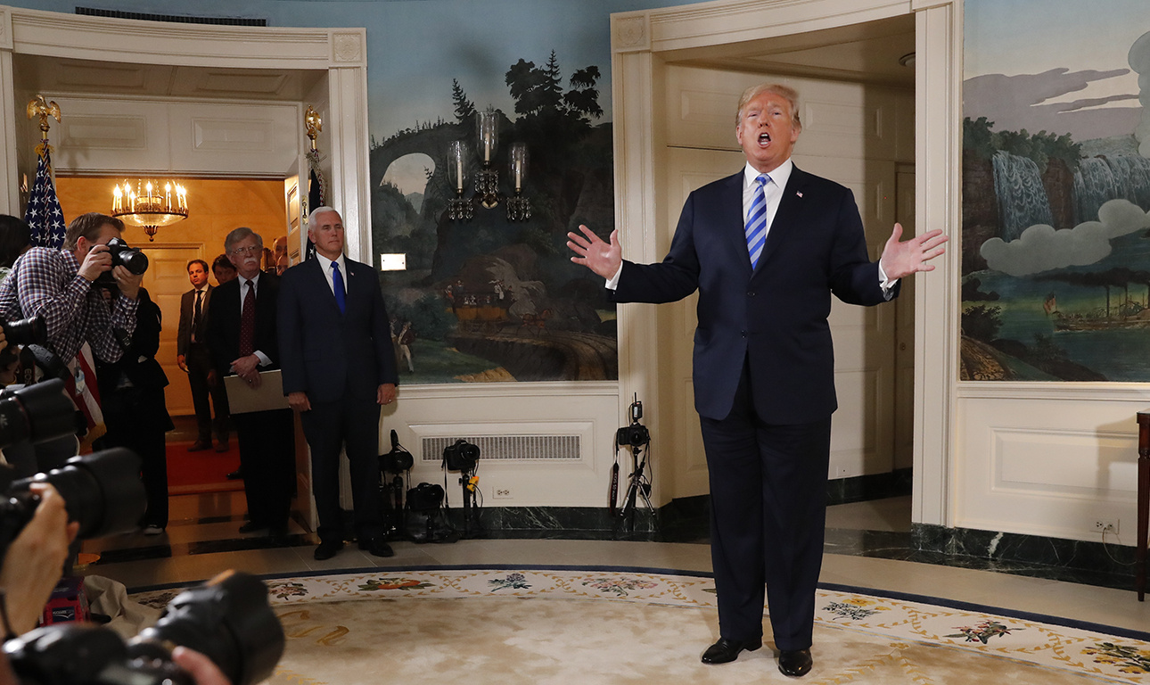 Ελα όμως που το Ιράν δεν είναι Βόρεια Κορέα…