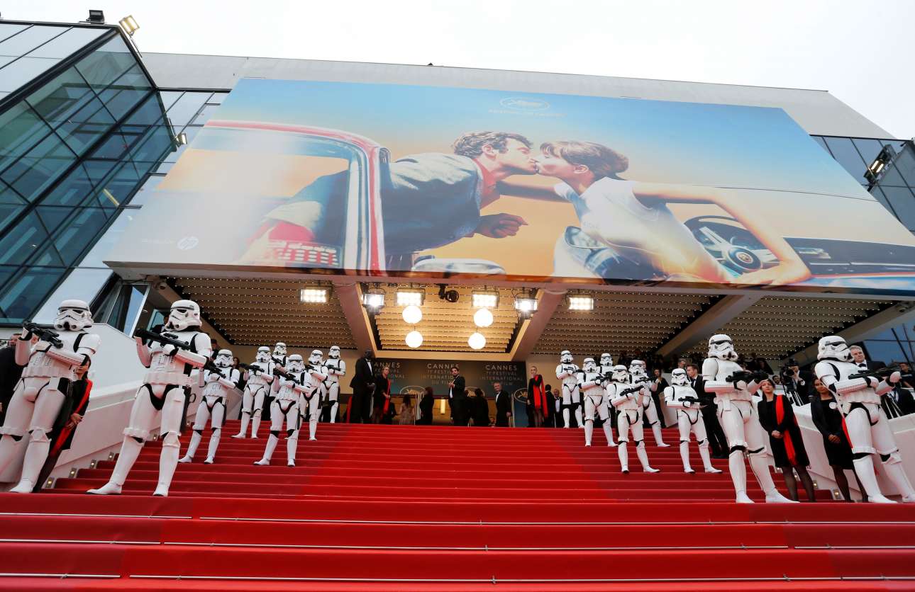 2018-05-15T220244Z_1186458283_RC1407A4E1C0_RTRMADP_3_FILMFESTIVAL-CANNES-SOLO-A-STAR-WARS-STORY
