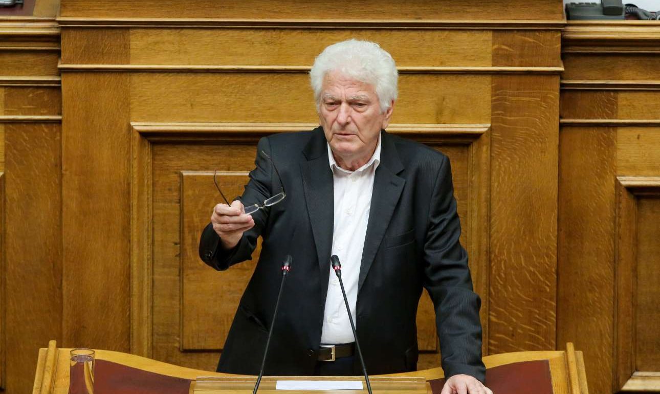 Ξαναχτυπά ο Μηταφίδης: «Φυσικά αποδέχομαι μακεδονική εθνότητα»