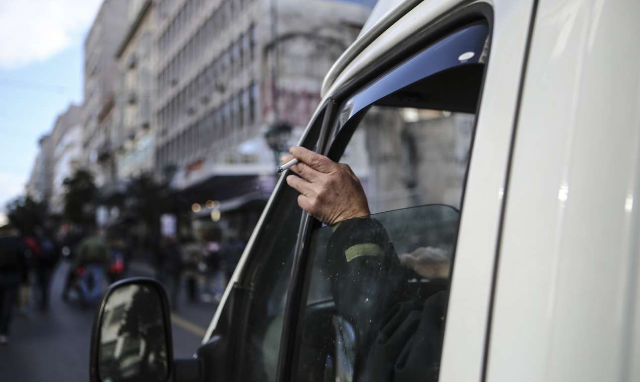 Το 51% των ελλήνων καπνιστών προσπάθησαν να κόψουν το τσιγάρο χωρίς επιτυχία