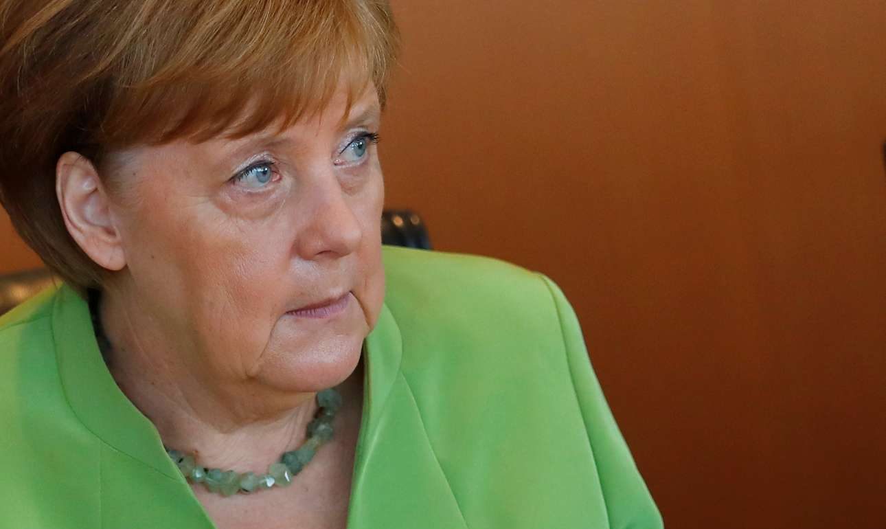 Οι Γερμανοί γυρίζουν την πλάτη στη Μέρκελ – Σχεδόν οι μισοί ζητούν να παραιτηθεί για το Προσφυγικό