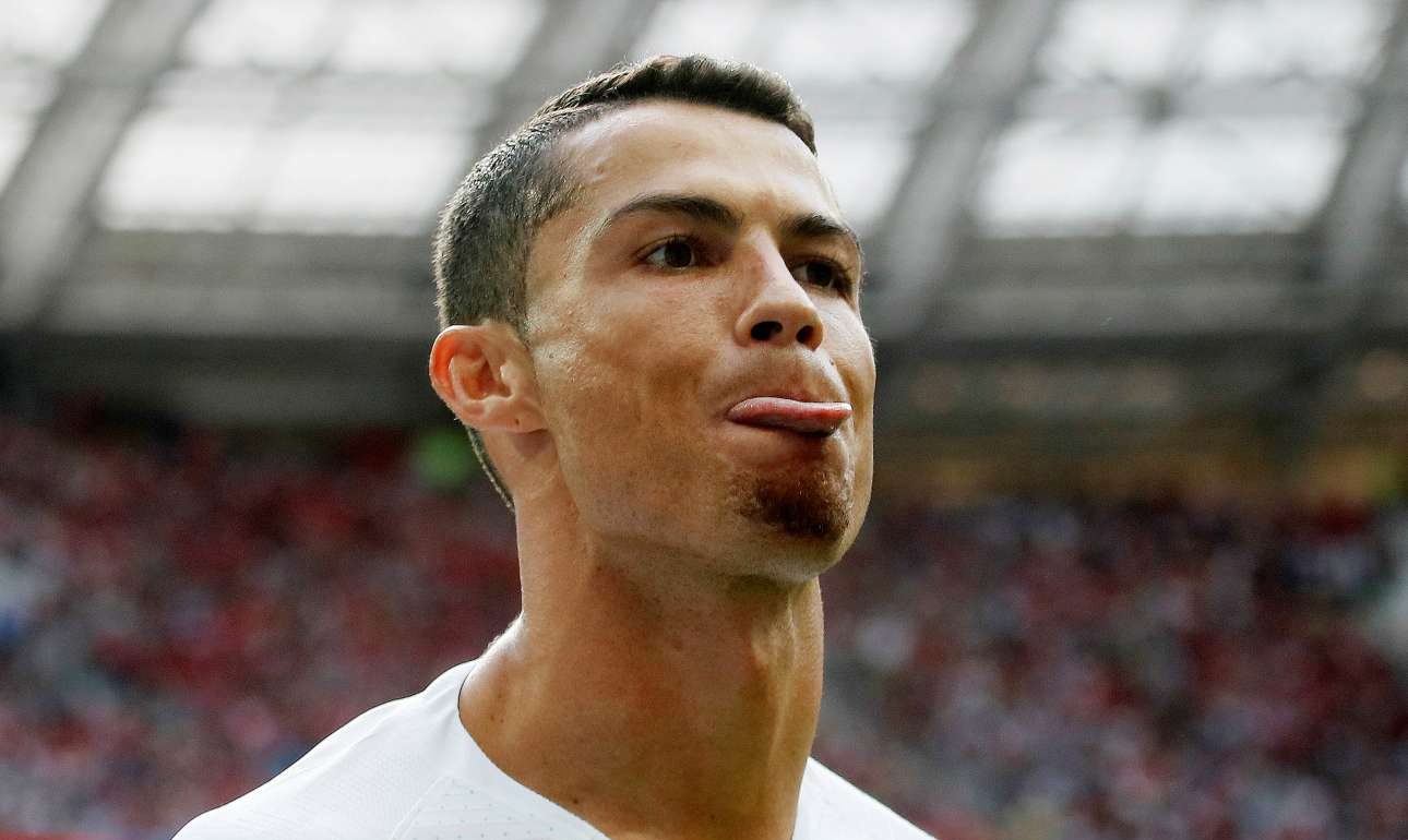 Πόσο θα μακρύνει το μουσάκι του Ρονάλντο;