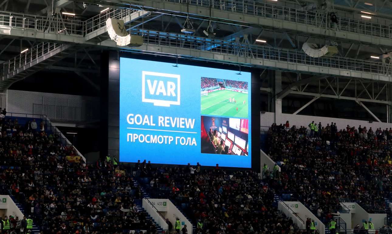 Η πιο περίεργη νύχτα του VAR (μέχρι την επόμενη)