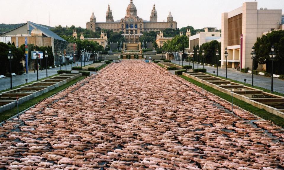 Το καλλιτεχνικό γυμνό νίκησε την απαγόρευση του σουπερμάρκετ