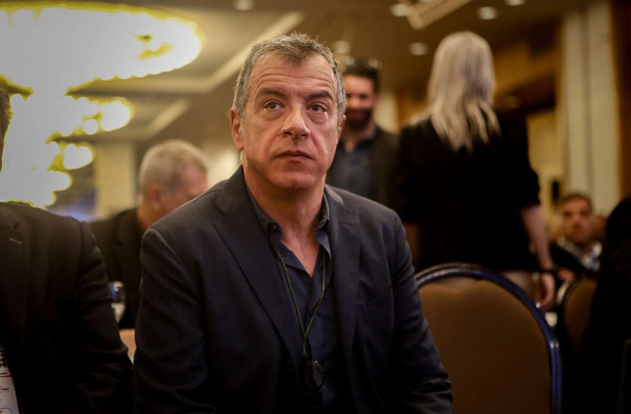 Με Μπομπ Μάρλεϊ η απάντηση Θεοδωράκη περί εφεδρειών του ΣΥΡΙΖΑ