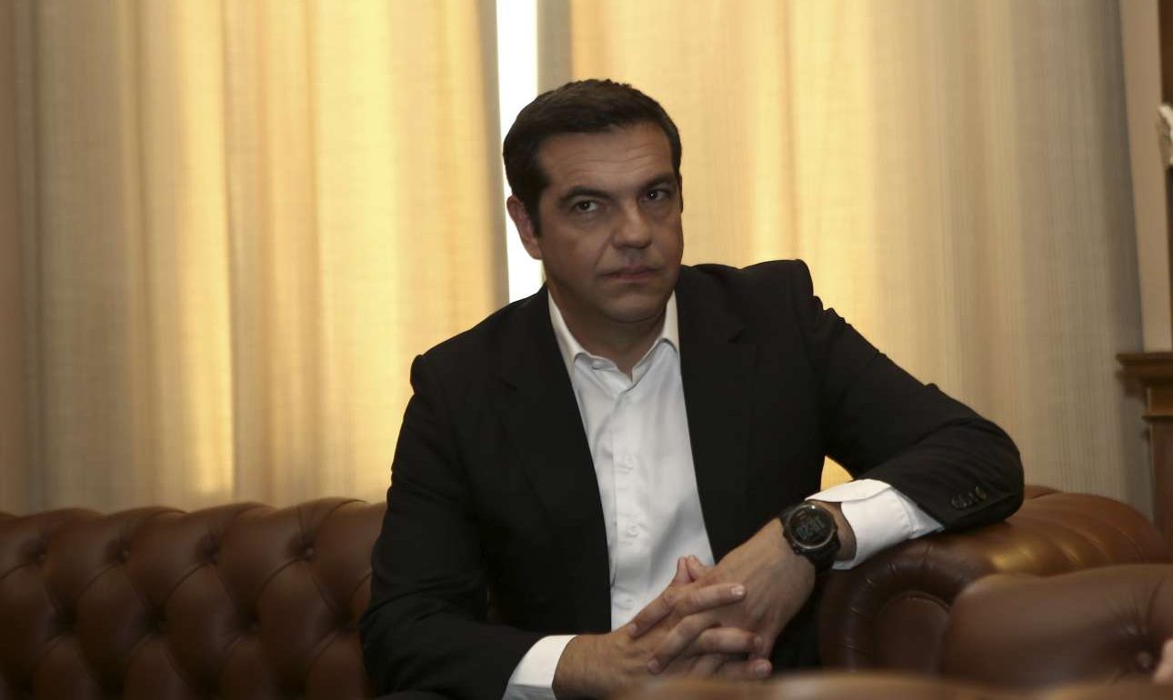 Συνέντευξη Τσίπρα για τη συμφωνία την Τετάρτη στην ΕΡΤ