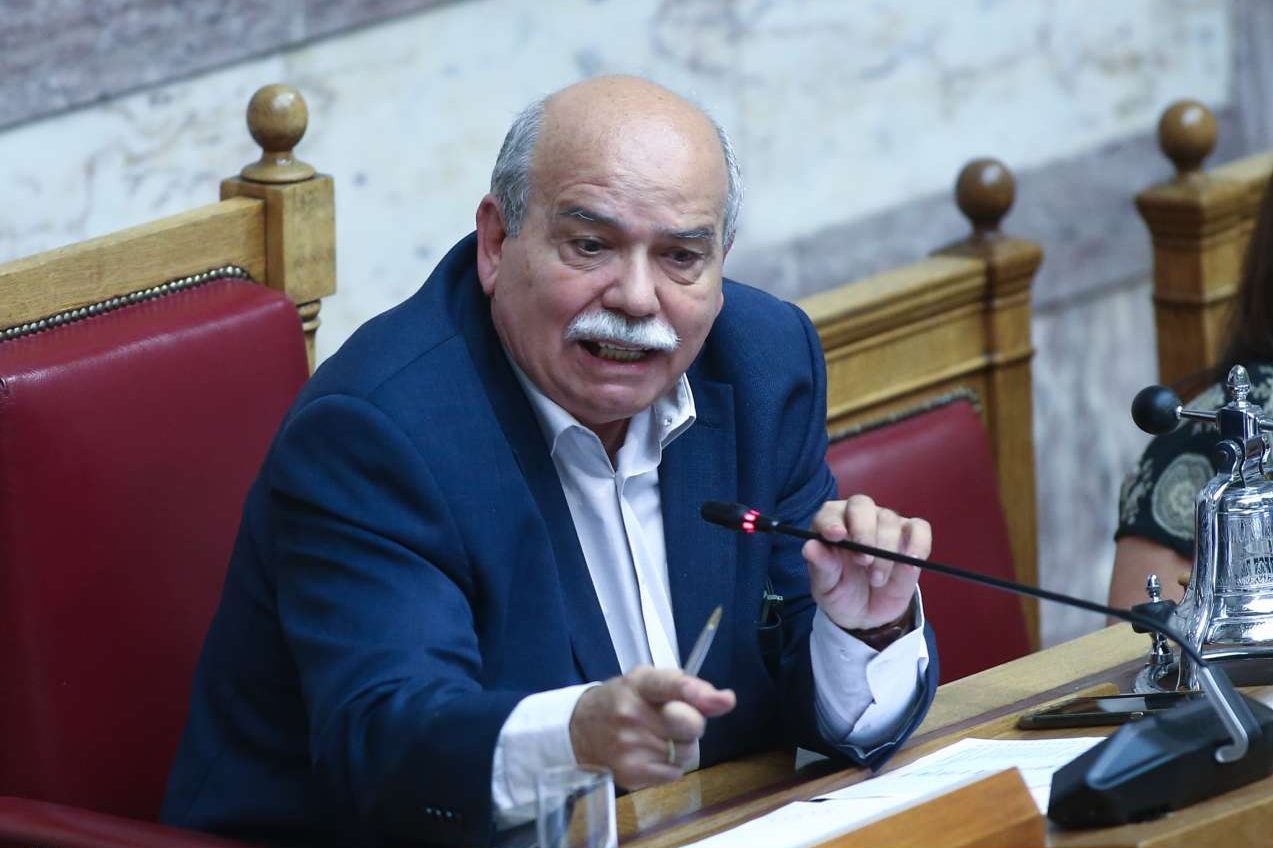 Βούτσης σε Δ. Καμμένο: Παραιτήσου επιτέλους από αντιπρόεδρος της Βουλής!