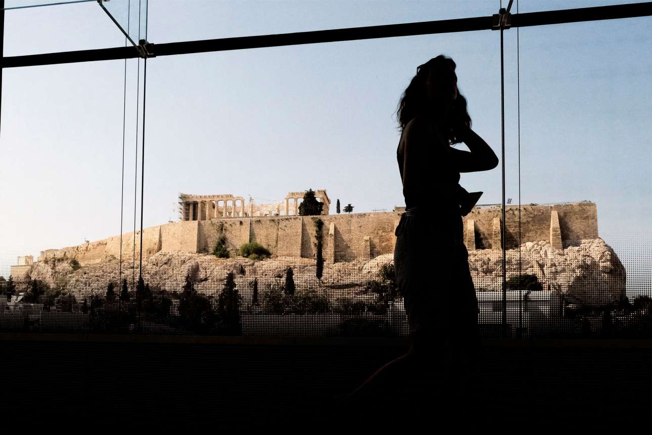 Οι New York Times αποθεώνουν την αναγεννημένη Αθήνα