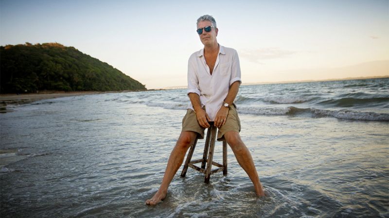 Η μητέρα του Αντονι Μπουρντέν σπάει τη σιωπή της…