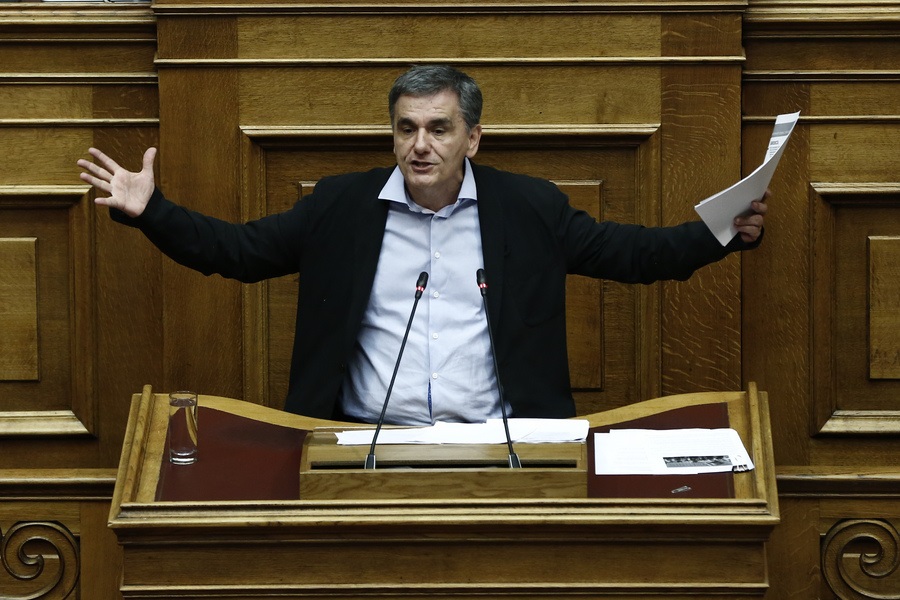 Τσακαλώτος: Θα ξανακοιτάξουμε την υπόθεση χρέος το… 2032