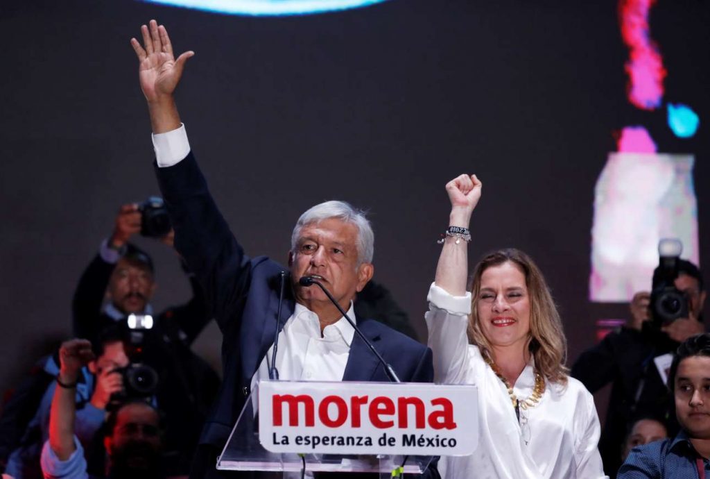 2018-07-02T060555Z_123027400_RC1AC2123220_RTRMADP_3_MEXICO-ELECTION