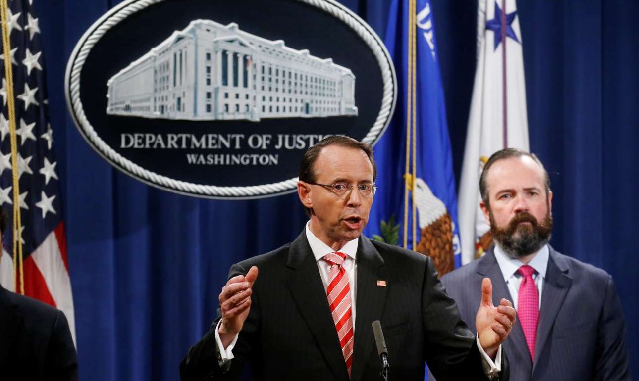 Κατηγορούνται 12 ρώσοι πράκτορες για εμπλοκή στις αμερικανικές εκλογές