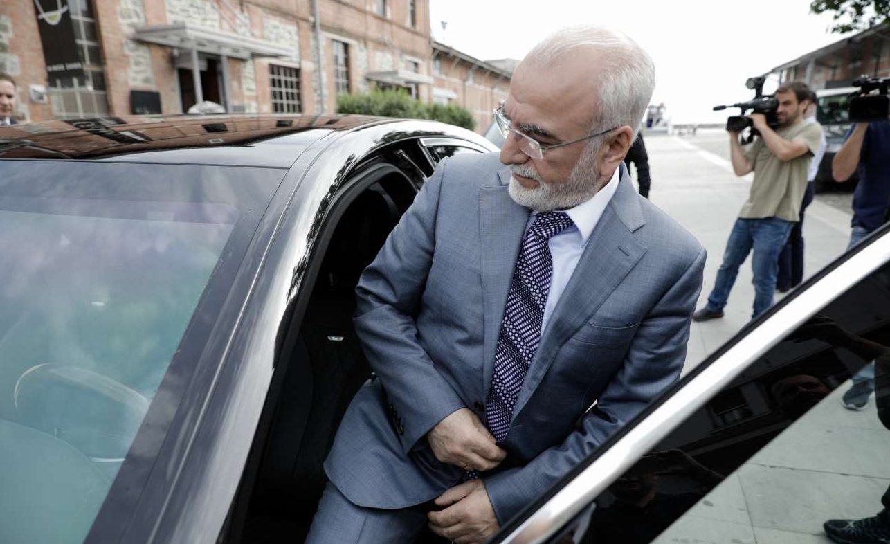 Εδωσε ο Ιβάν 300.000 ευρώ σε Σκοπιανούς; Τι απαντά ο ίδιος