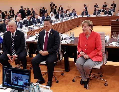 Στον Δυτικό Εμφύλιο (ΗΠΑ κατά ΕΕ) νικάει η Κίνα