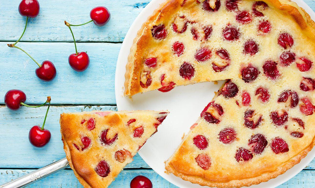 Και μαρμελάδα και κλαφουτί και νύχια μπλε