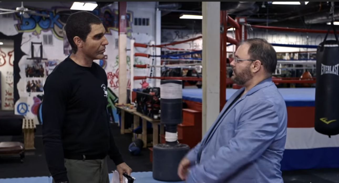 Παραιτήθηκε ο αμερικανός βουλευτής που γελοιοποιήθηκε από τον Σάσα Μπάρον Κοέν