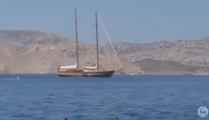 Σύγκρουση μικρού αλιευτικού με τουρκικό ιστιοφόρο στο λιμάνι της Σύμης