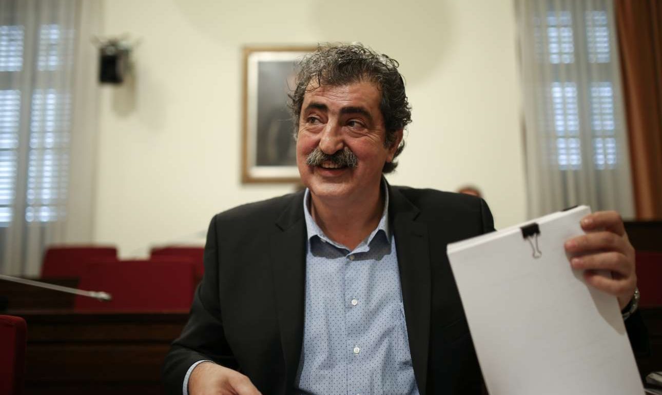 «Καμπάνα» €25.000 στον Παύλο Πολάκη για υβριστικές αναρτήσεις