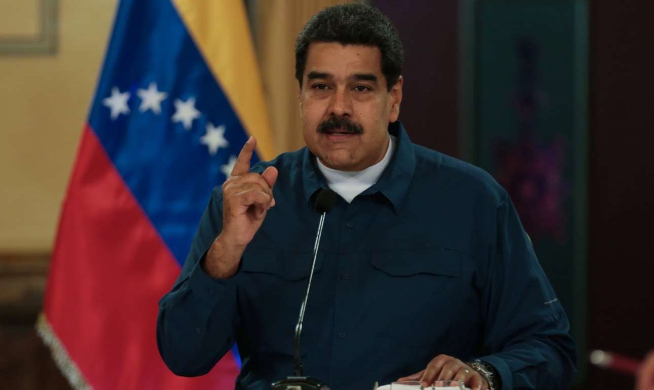 Συνελήφθησαν δύο στρατιωτικοί ως εμπλεκόμενοι στην επίθεση κατά Μαδούρο