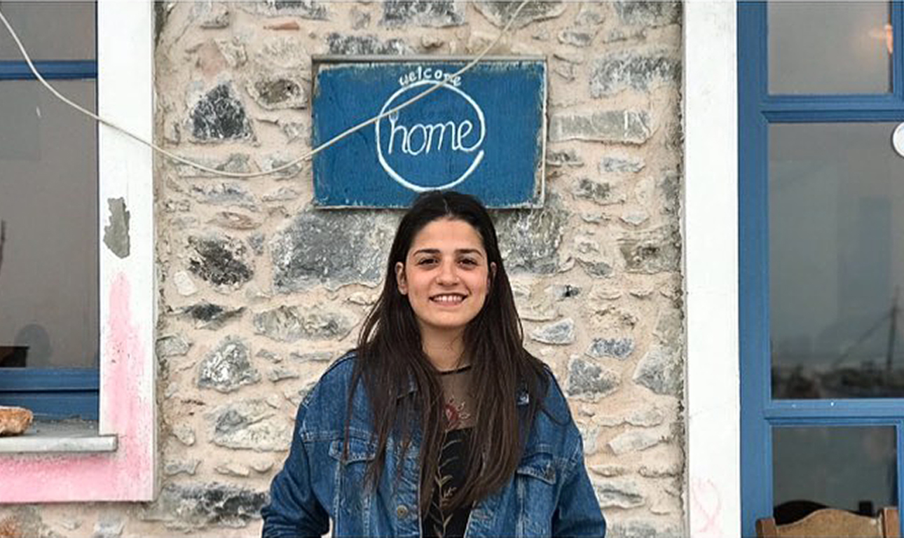 Η ιστορία της Σάρα: Κατηγορείται για διακίνηση το κορίτσι που έσωσε 18 μετανάστες