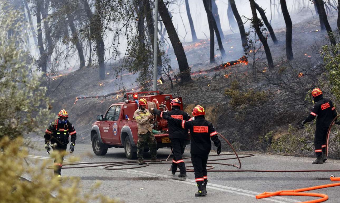 Πόρισμα: Η Περιφέρεια τα ρίχνει στην Πυροσβεστική για την τραγωδία στο Μάτι