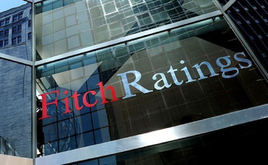 Fitch: Ανεπαρκή τα μέτρα της Τουρκίας για την πτώση της λίρας