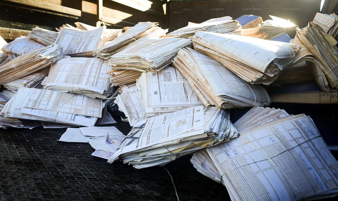 ΟΟΣΑ: Πρωταθλήτρια κόσμου στους φόρους η Ελλάδα το 2015-2016