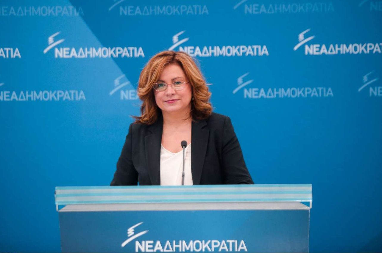 Σπυράκη: Ο Τσίπρας υιοθετεί τη λάσπη – Τι είπε για Βαξεβάνη