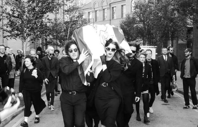 Η κηδεία της πριγκίπισσας Νταϊάνα έγινε περφόρμανς 21 χρόνια μετά