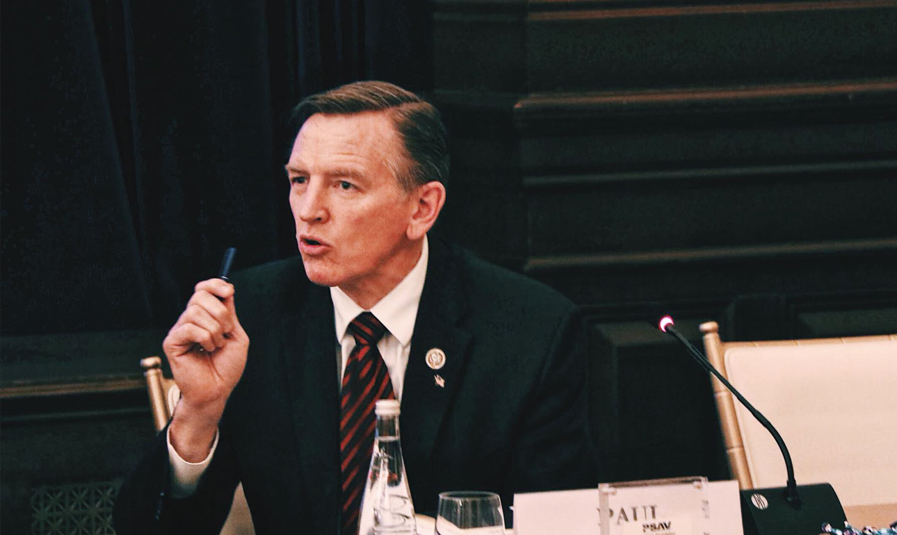 ΗΠΑ: Δεν τον ψηφίζουν καν τα αδέλφια του…