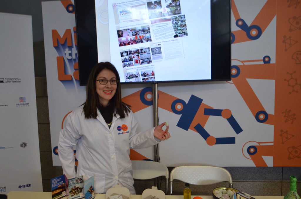 Η επιστήμη στο μετρό Αθήνας: Keep Calm and Mind the Lab!