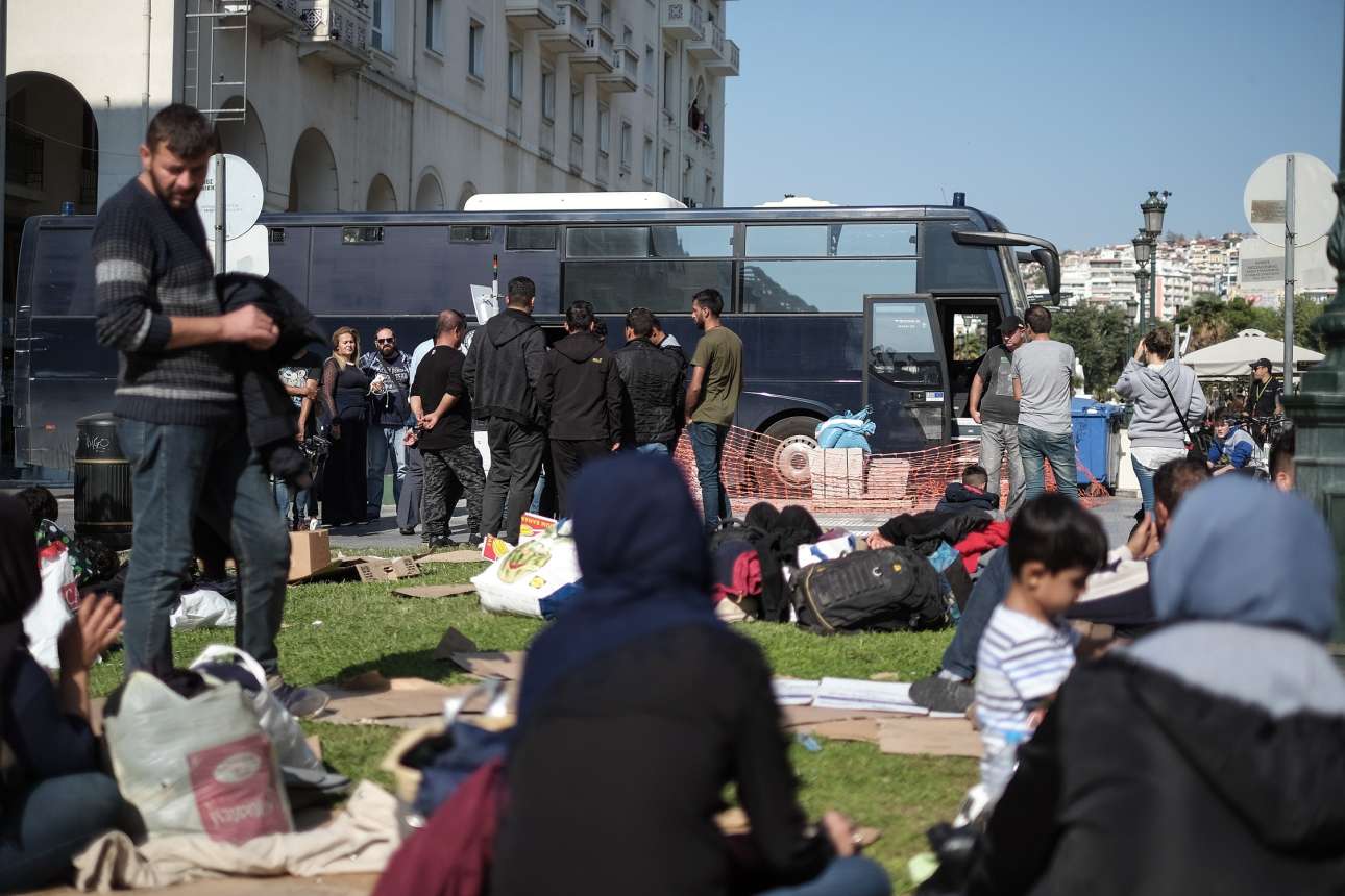 Μεταναστευτικό: «Οι Τούρκοι άνοιξαν τα σύνορα στον Εβρο»