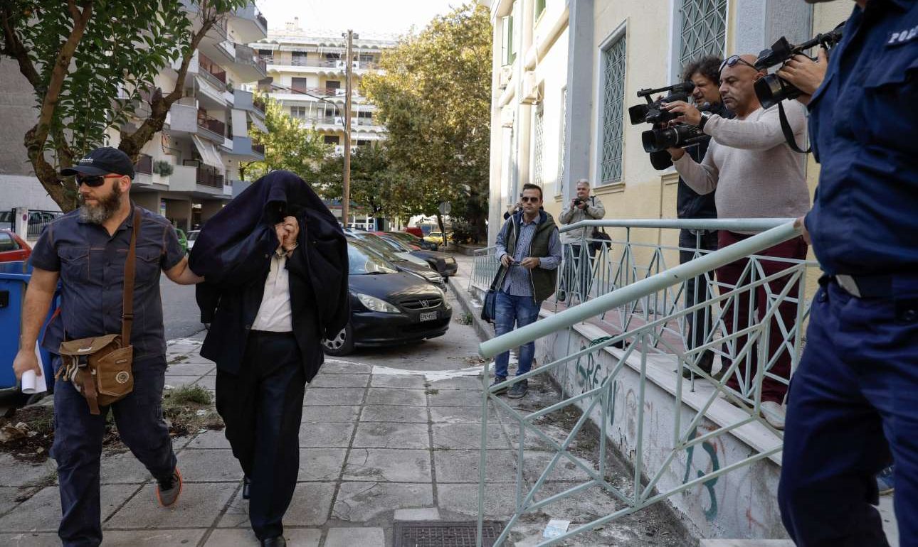 Προφυλακιστέος ο καθηγητής «Φακελάκης» του ΤΕΙ Σερρών [εικόνες]