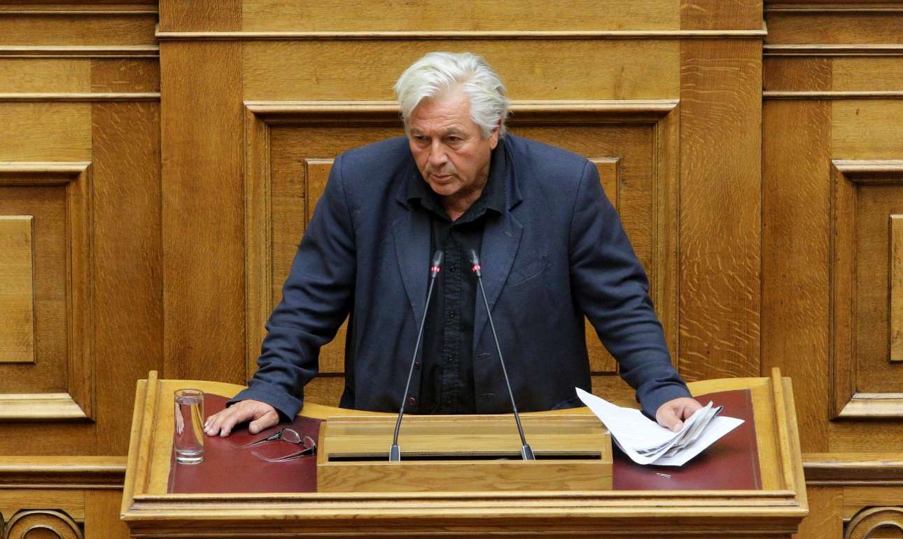 Παπαχριστόπουλος: «Θα ψηφίσω τo Σκοπιανό και μετά θα παραδώσω την έδρα»