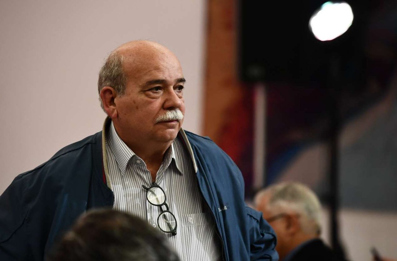 Ο Βούτσης βλέπει τώρα τριπλές εκλογές τον Μάιο