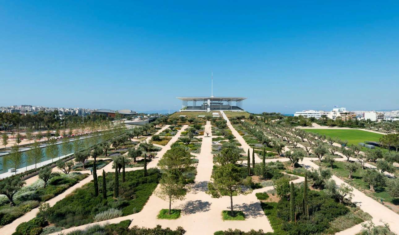 Οι New York Times αποθεώνουν την Αθήνα – πώς να περάσετε 36 ώρες στην πόλη