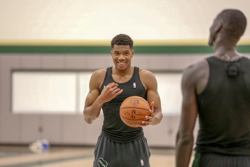 Giannis έτοιμος για όλα