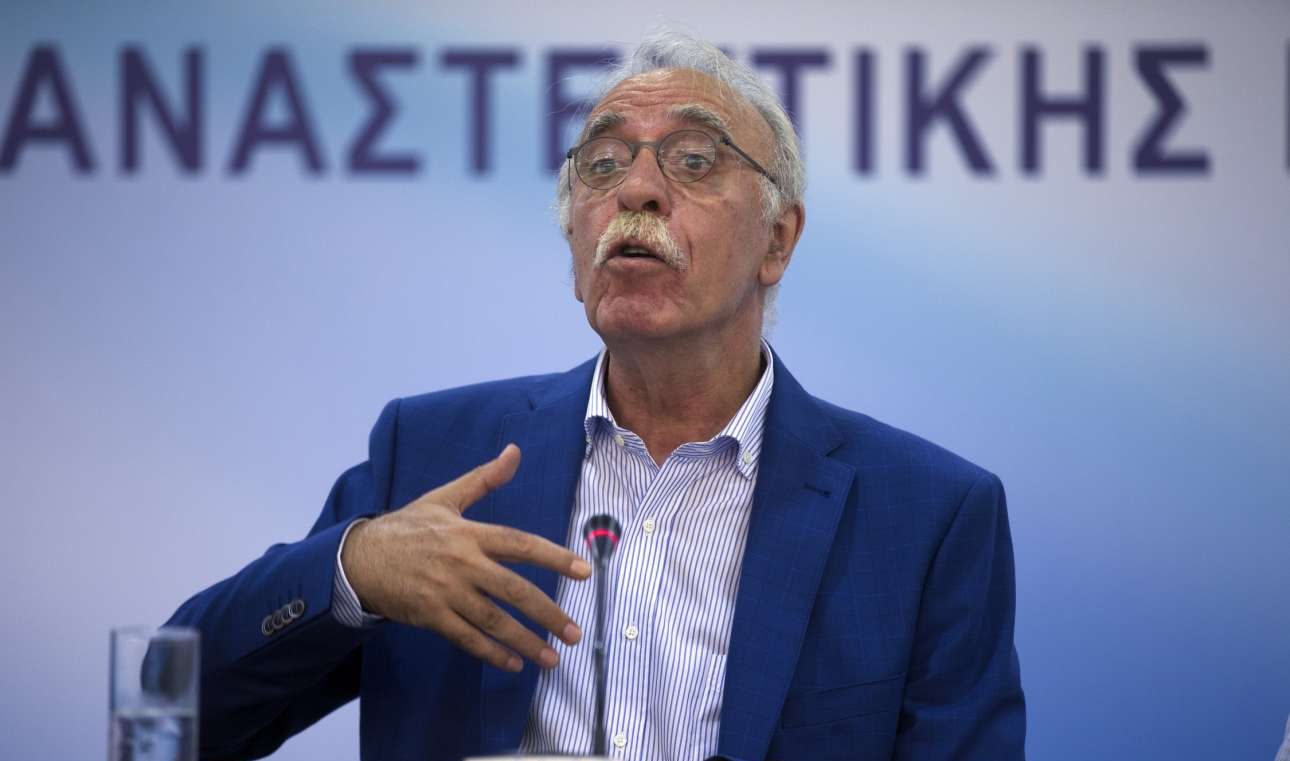 Βίτσας: Δεν γνωρίζουμε πού βρίσκονται μετανάστες που έχουν υποβάλει αίτηση ασύλου