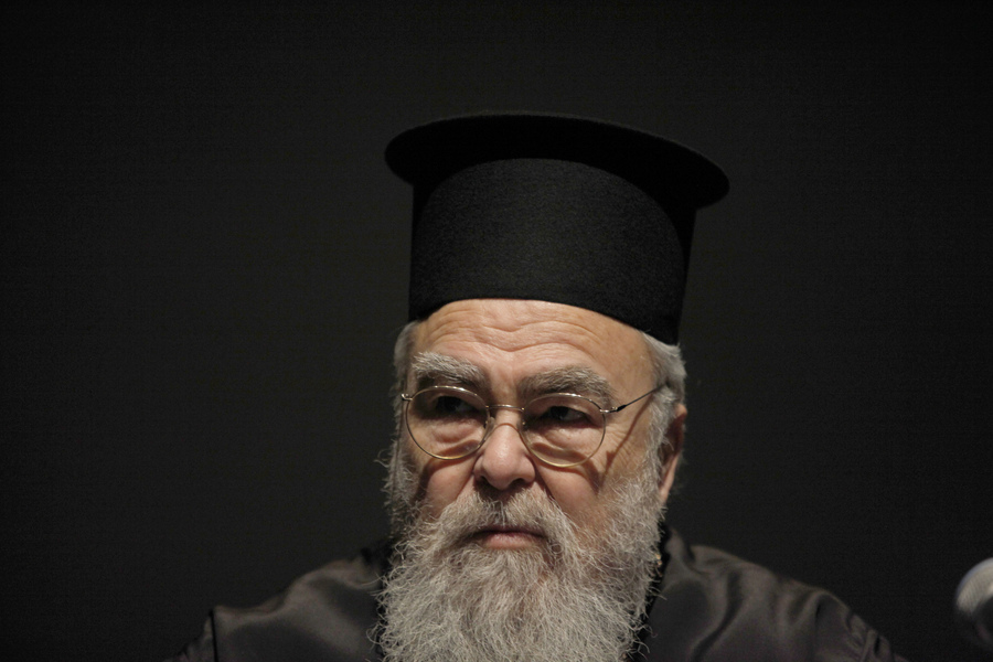 Δωδώνης Χρυσόστομος: «Αν χρειαστεί, θα κάνω και εγώ Πάσχα μακριά από την εκκλησία»