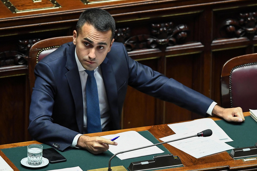 Ιταλία: Οργή των δημοσιογράφων για τον χαρακτηρισμό «πόρνες» από το Κίνημα Πέντε Αστέρια