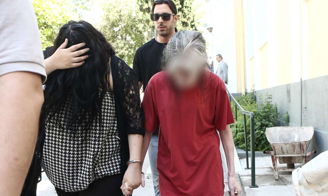 Αποφυλακίζεται η 19χρονη που κατηγορείται ότι πέταξε το μωρό της στα σκουπίδια