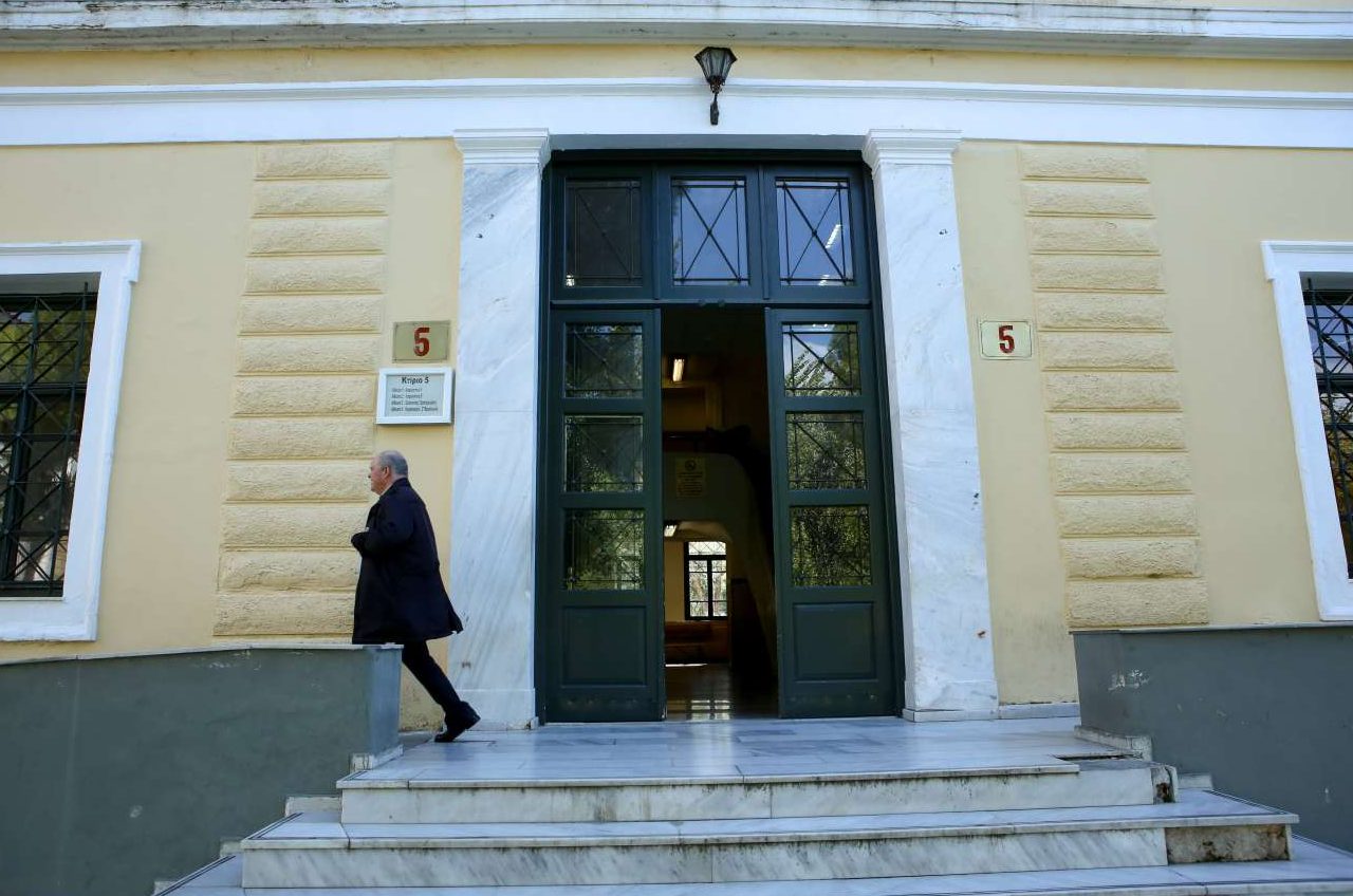 Διακοπή στη δίκη του C4I λόγω ψύχους!