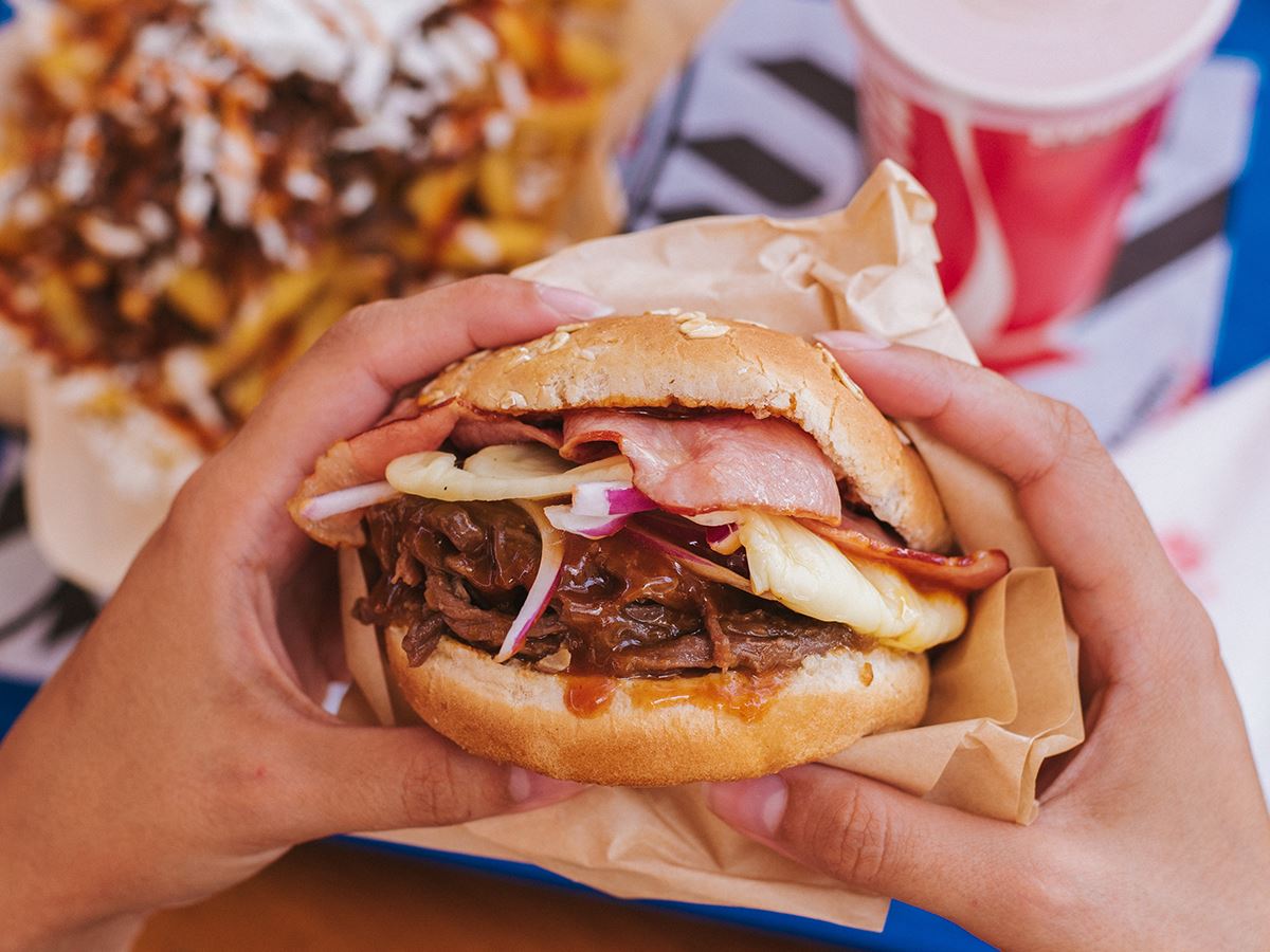 Pulled Burgers: Μια γνήσια εμπειρία στα Goody’s Burger House