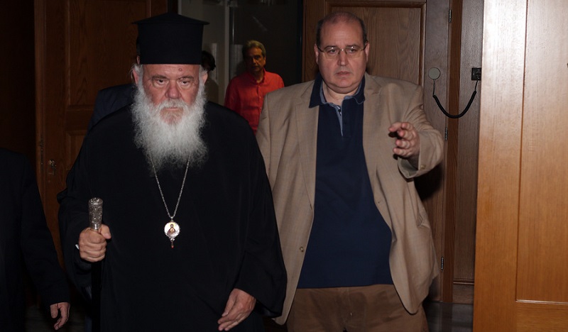 Φίλης για την απόφαση της Ιεραρχίας: «Τα εμά εμά και τα σα εμά»